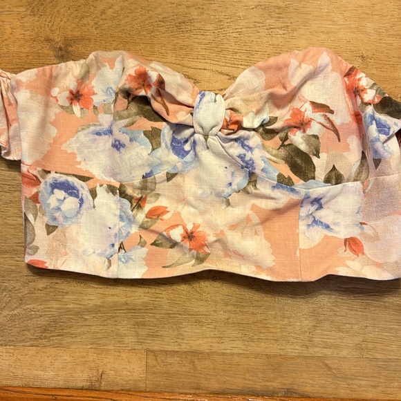Express Floral Ruffle Off The Shoulder Crop Top - Picture 5 of 8